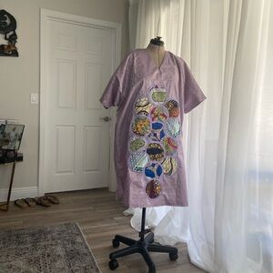Chic Lavender Midi Dress with Artistic Accents